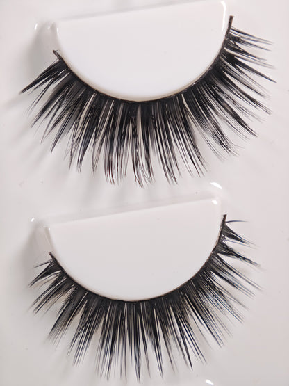 Wispy Dream — Handmade Strip Lashes (5 Pairs)