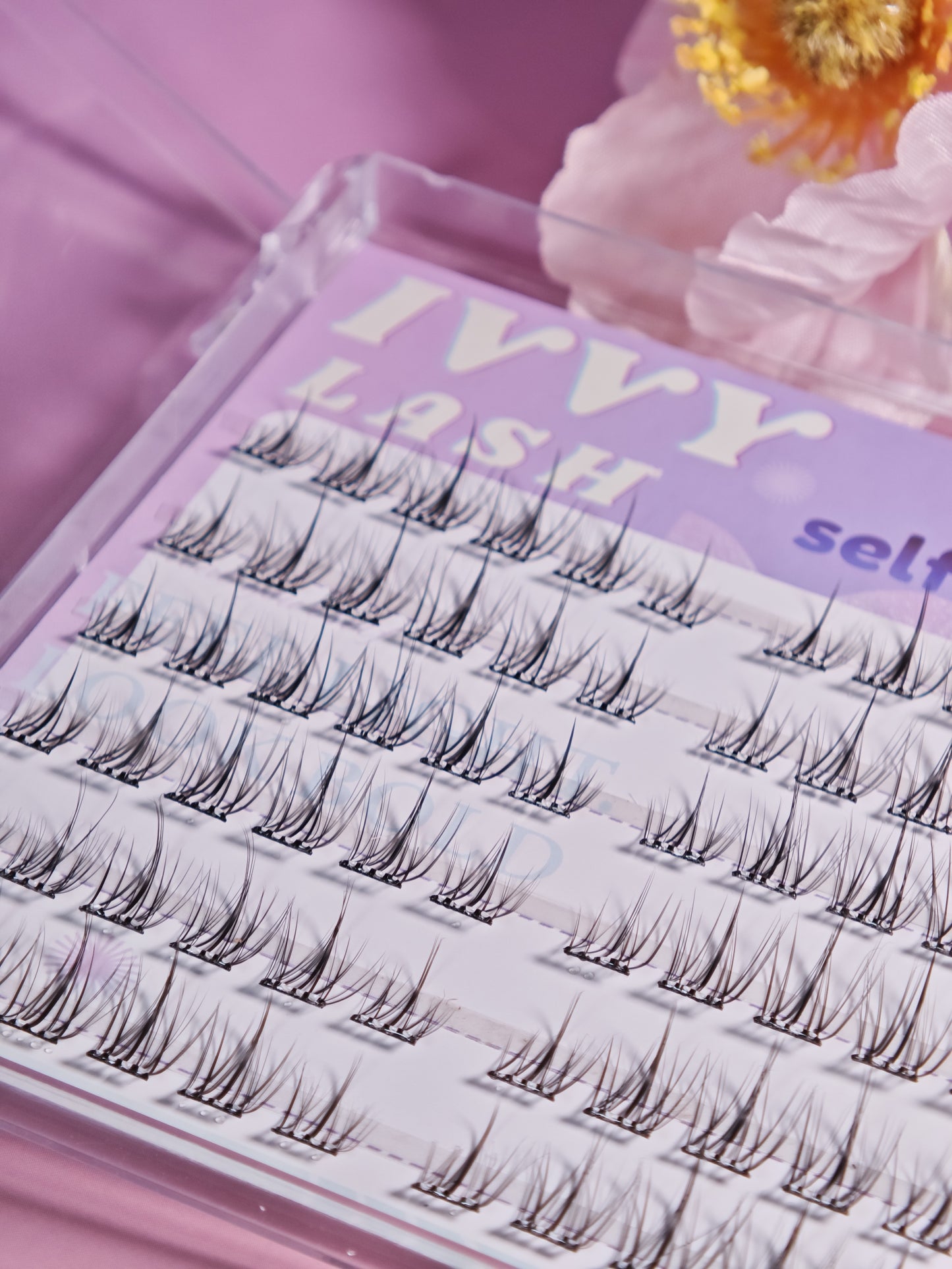 Everyday Glow — Self-Adhesive Lash Clusters (80 pcs)